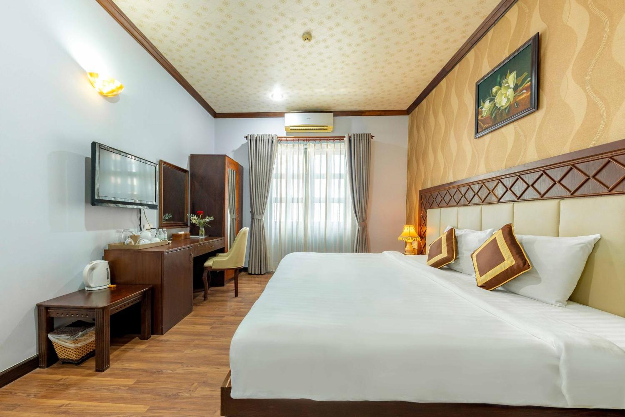 Rembrandt Hotel Nha Trang Exterior photo