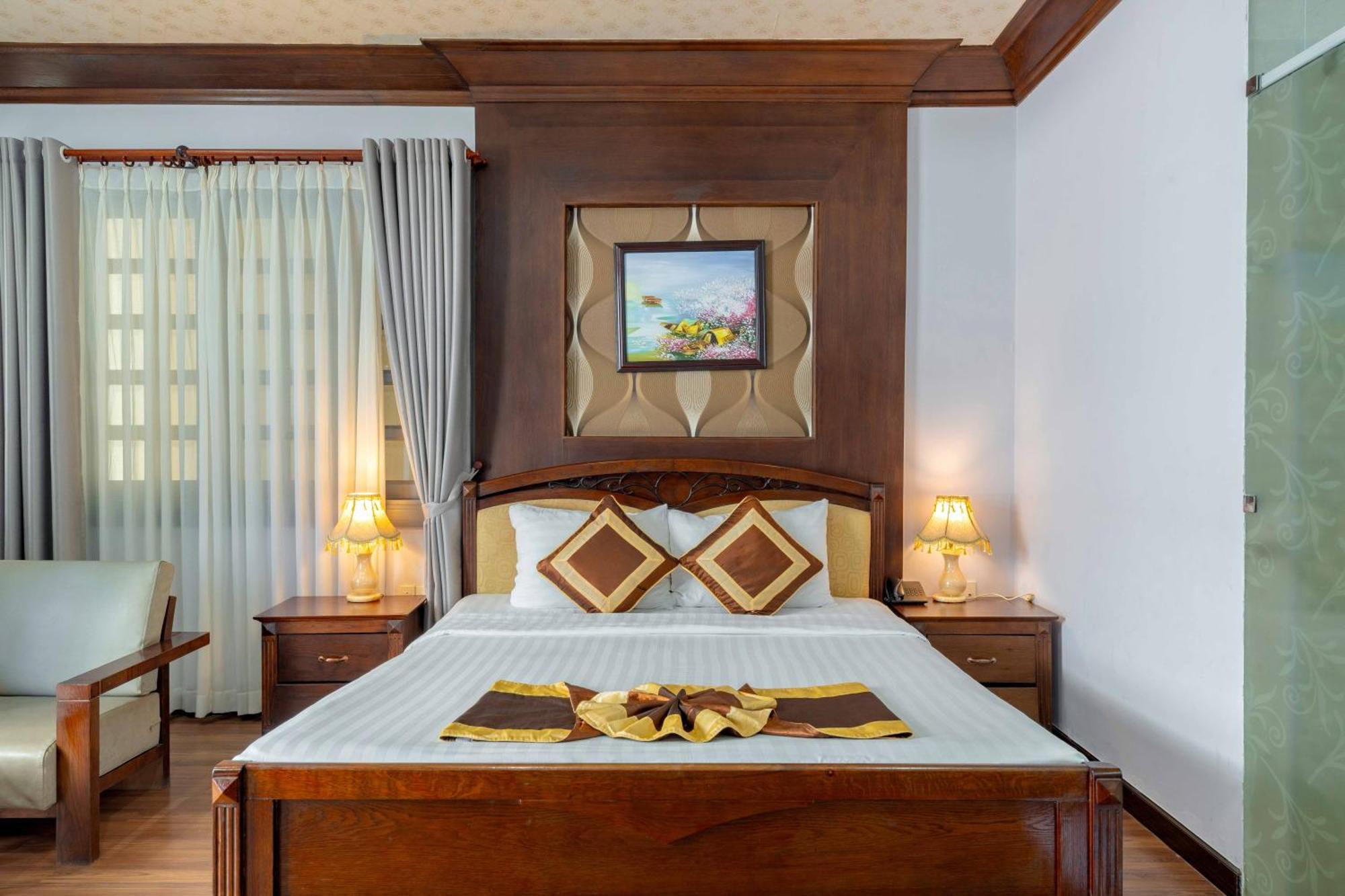 Rembrandt Hotel Nha Trang Exterior photo